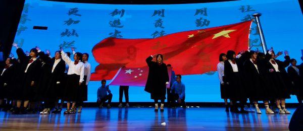 探索腌腊八蒜的正确方法板块,发现无限乐趣!
